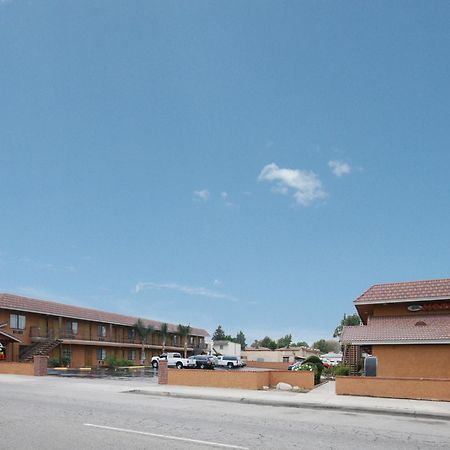 Santa Clarita Motel - Near Six Flags Magic Mountain - Valencia Exterior photo